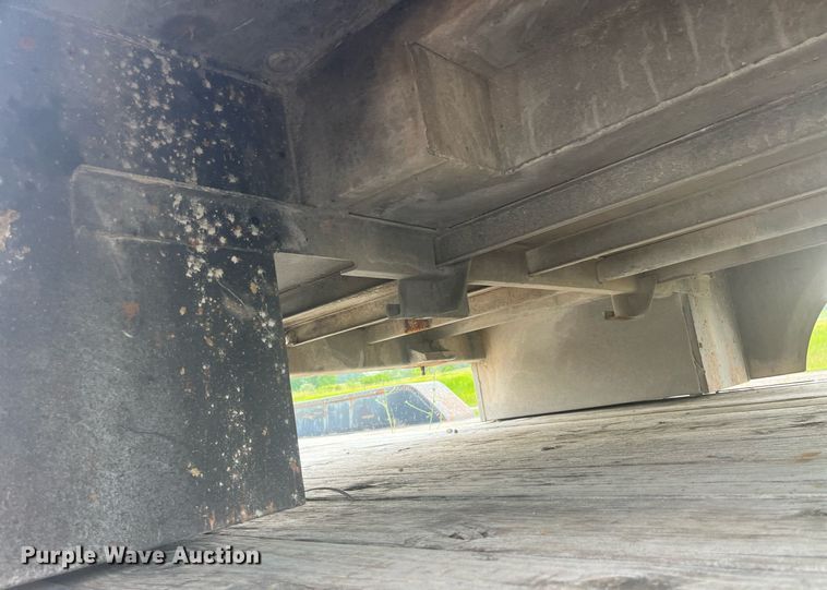 image for item MG9325 Omaha 108D54VT W/LTS  utility/service bed