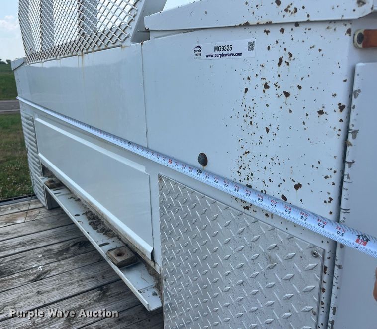 image for item MG9325 Omaha 108D54VT W/LTS  utility/service bed