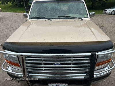 image for item MG9338 1997 Ford F250 Heavy Duty  SuperCab pickup truck