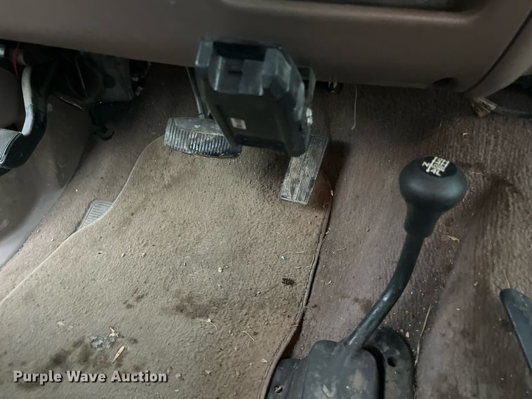 image for item MG9338 1997 Ford F250 Heavy Duty  SuperCab pickup truck