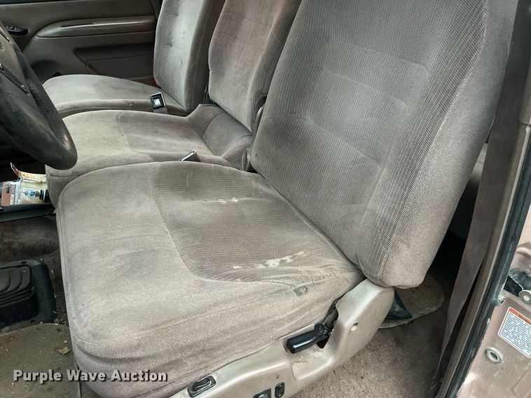 image for item MG9338 1997 Ford F250 Heavy Duty  SuperCab pickup truck