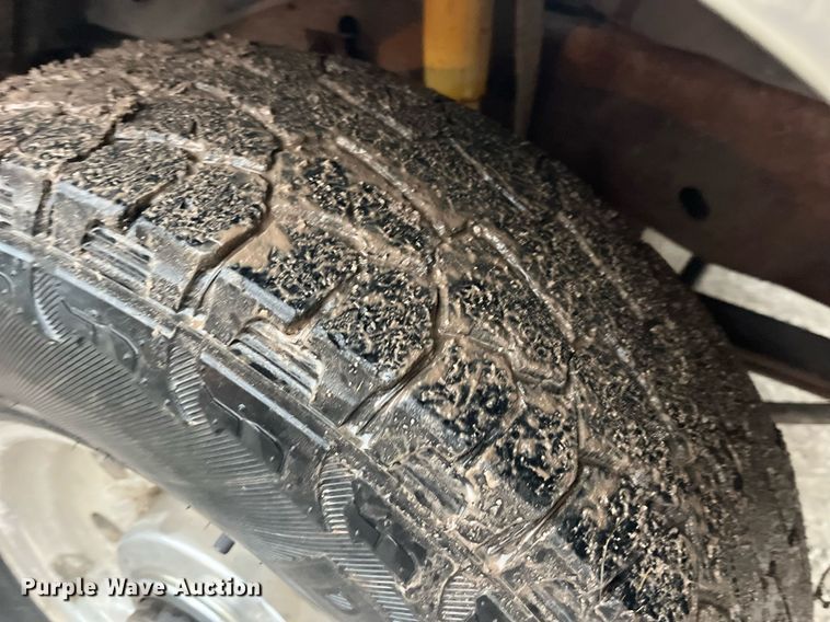 image for item MG9338 1997 Ford F250 Heavy Duty  SuperCab pickup truck