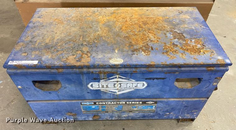 image for item MG9939 (2) toolboxes