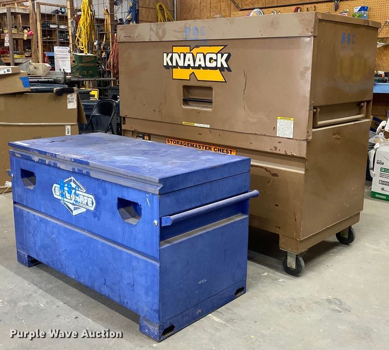 image for item MG9940 (2) toolboxes