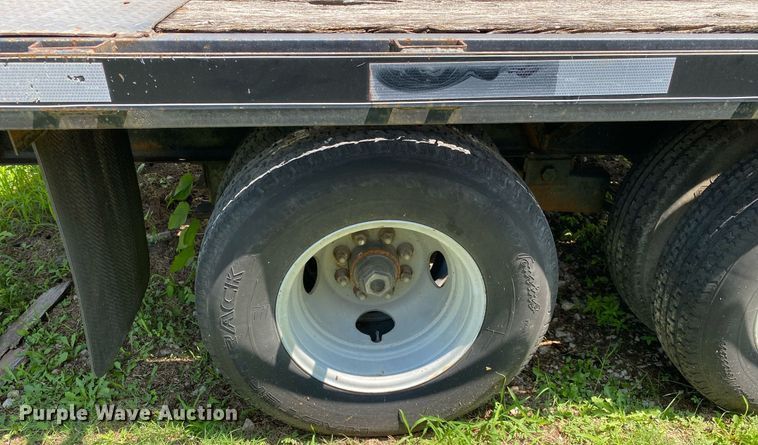 image for item MG9951 2007 Starlite  equipment trailer