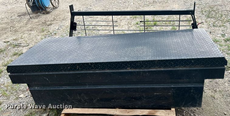 image for item MG9964 Automotive accessories