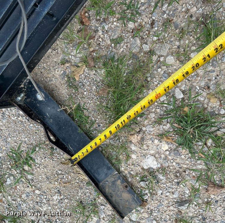 image for item MG9964 Automotive accessories