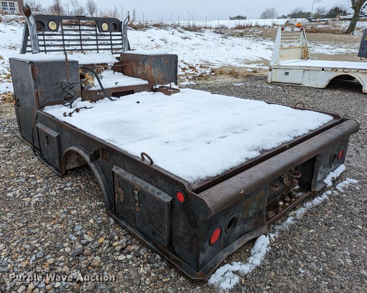 image for item MI9770 Flatbed