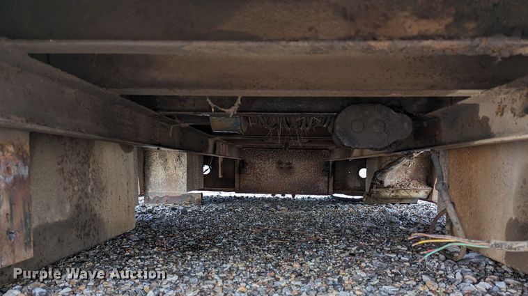 image for item MI9770 Flatbed