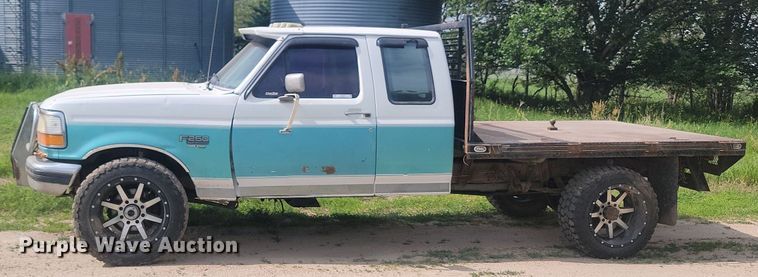 image for item ML9501 1996 Ford F250 XLT  SuperCab pickup truck