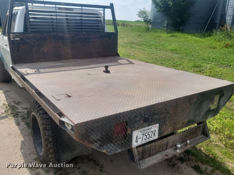 image for item ML9501 1996 Ford F250 XLT  SuperCab pickup truck