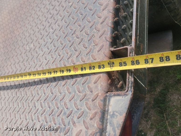 image for item ML9501 1996 Ford F250 XLT  SuperCab pickup truck