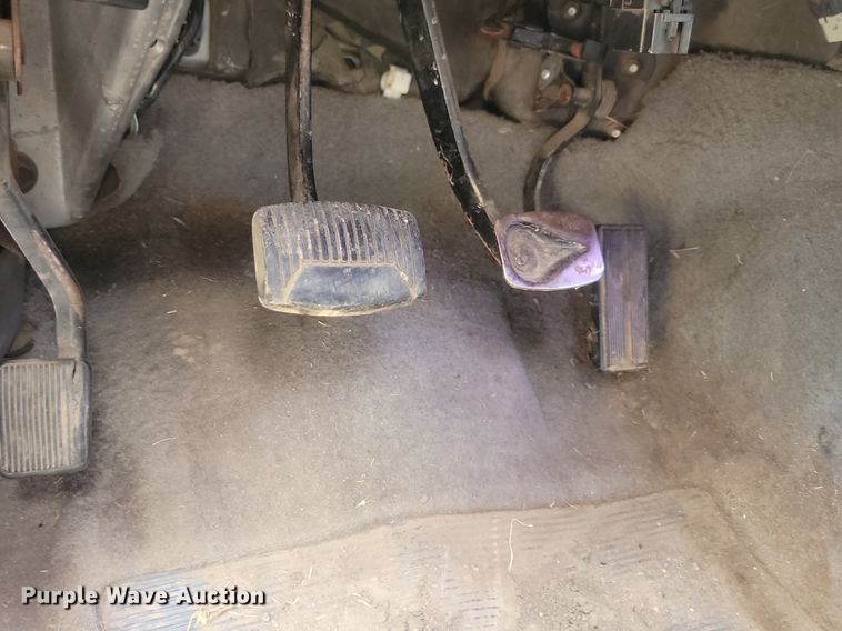 image for item ML9501 1996 Ford F250 XLT  SuperCab pickup truck