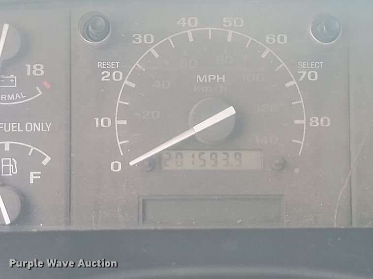 image for item ML9501 1996 Ford F250 XLT  SuperCab pickup truck