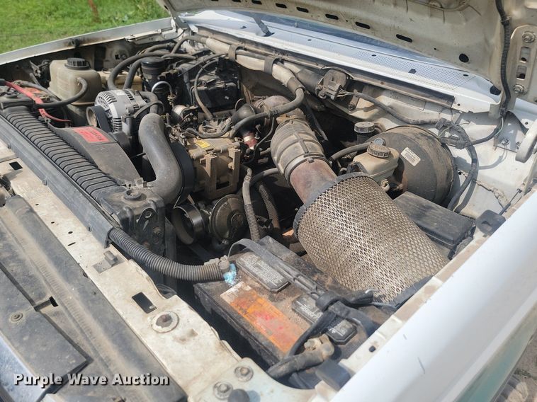 image for item ML9501 1996 Ford F250 XLT  SuperCab pickup truck