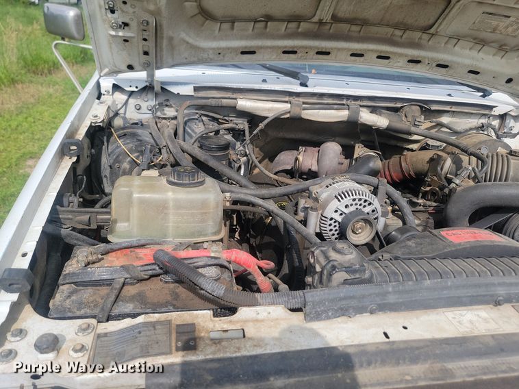 image for item ML9501 1996 Ford F250 XLT  SuperCab pickup truck