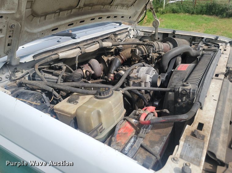 image for item ML9501 1996 Ford F250 XLT  SuperCab pickup truck