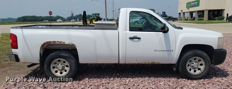 image for item ML9508 2008 Chevrolet Silverado 1500  pickup truck