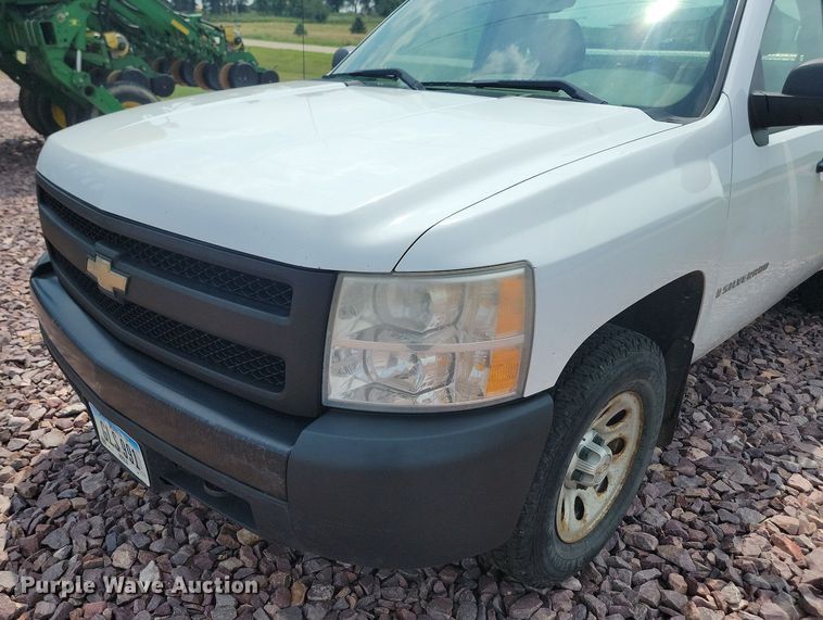 image for item ML9508 2008 Chevrolet Silverado 1500  pickup truck