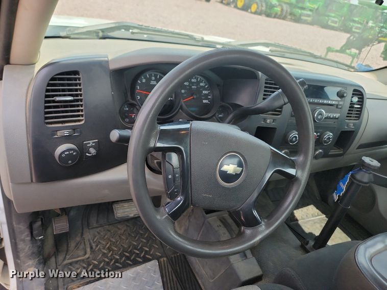 image for item ML9508 2008 Chevrolet Silverado 1500  pickup truck