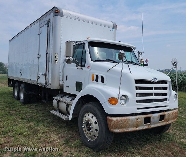 image for item ML9511 2005 Sterling LT7500  box truck