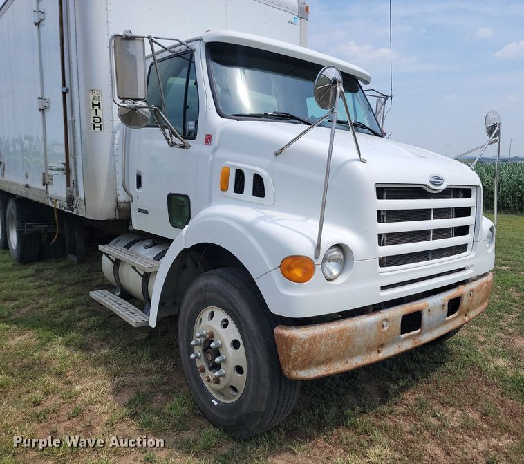 image for item ML9511 2005 Sterling LT7500  box truck