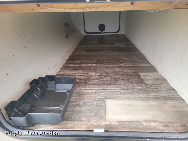 image for item ML9531 2019 Starcraft Mossy Oak Bunkhouse  camper