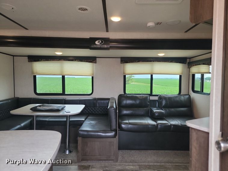 image for item ML9531 2019 Starcraft Mossy Oak Bunkhouse  camper