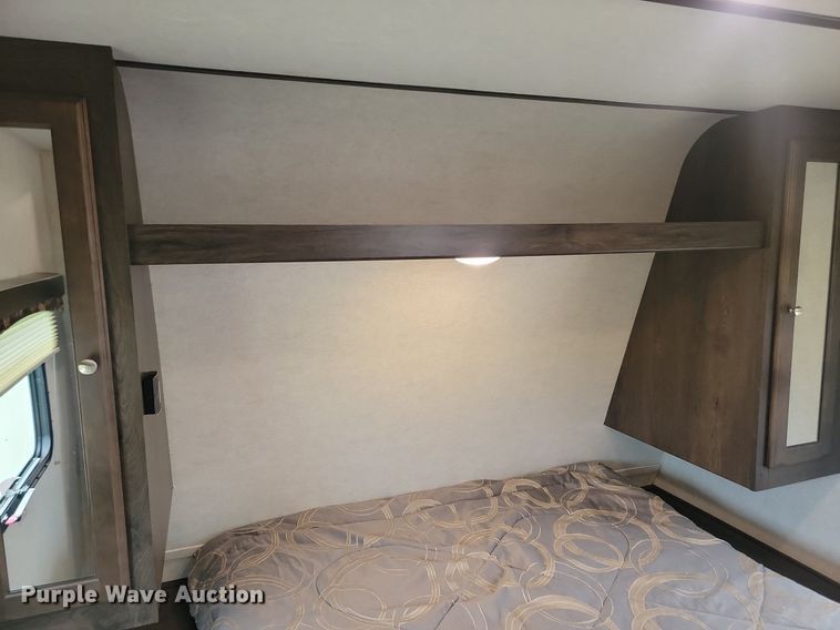 image for item ML9531 2019 Starcraft Mossy Oak Bunkhouse  camper