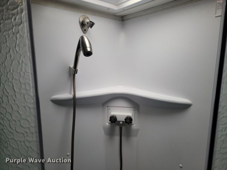 image for item ML9531 2019 Starcraft Mossy Oak Bunkhouse  camper