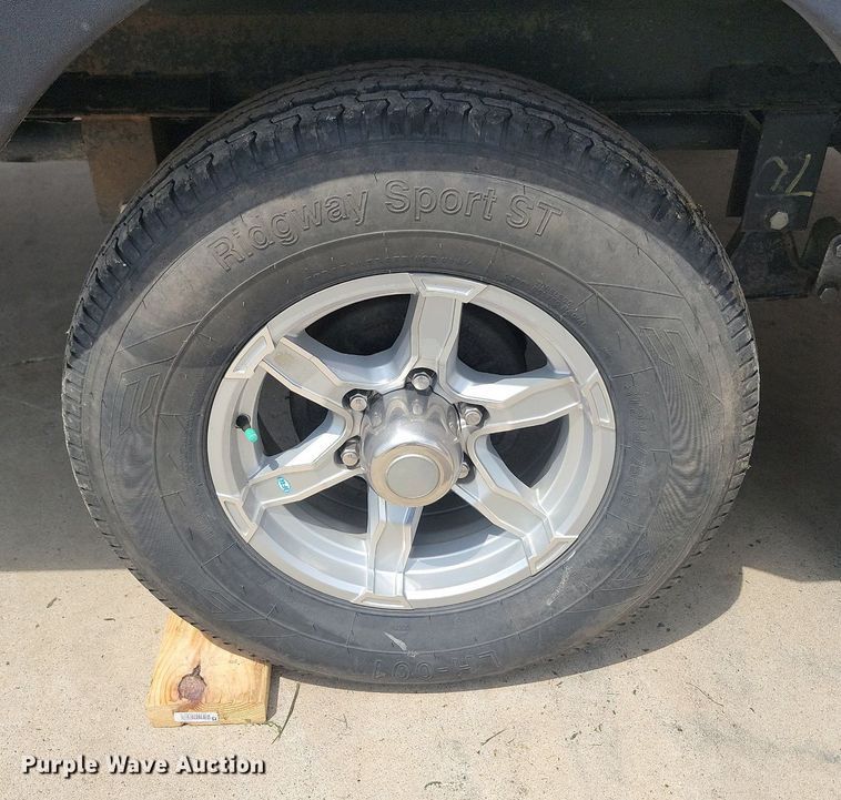 image for item ML9531 2019 Starcraft Mossy Oak Bunkhouse  camper