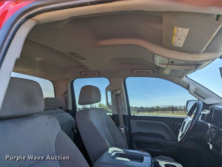 image for item MN9867 2016 Chevrolet Silverado 2500HD  Double Cab pickup truck