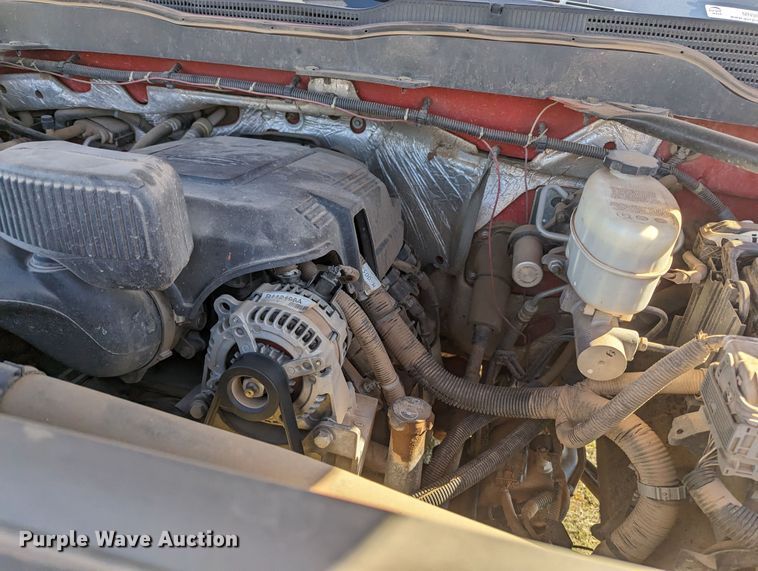 image for item MN9867 2016 Chevrolet Silverado 2500HD  Double Cab pickup truck