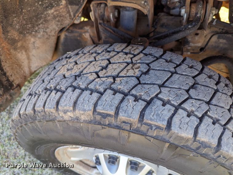 image for item MN9867 2016 Chevrolet Silverado 2500HD  Double Cab pickup truck