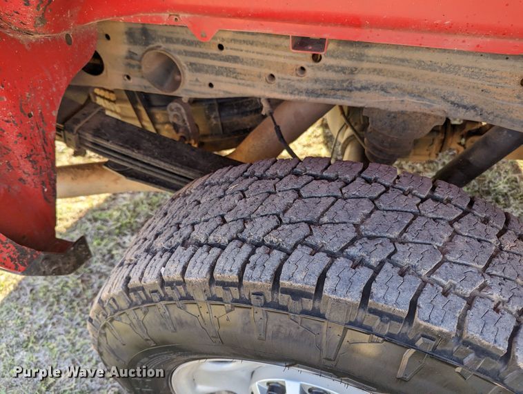 image for item MN9867 2016 Chevrolet Silverado 2500HD  Double Cab pickup truck