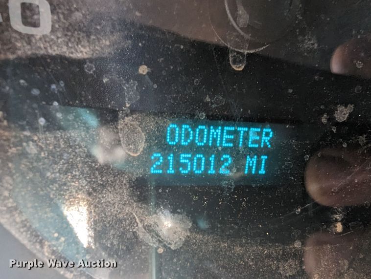 image for item MN9868 2007 Chevrolet Silverado 3500HD  Ext. Cab flatbed pickup truck