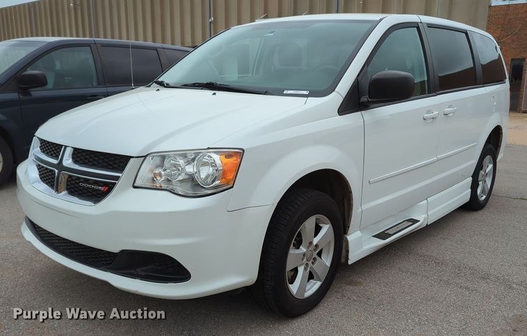 image for item MO9015 2017 Dodge Grand Caravan  handicap accessible van