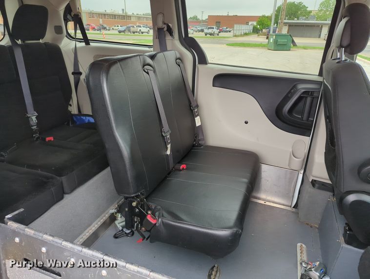image for item MO9015 2017 Dodge Grand Caravan  handicap accessible van