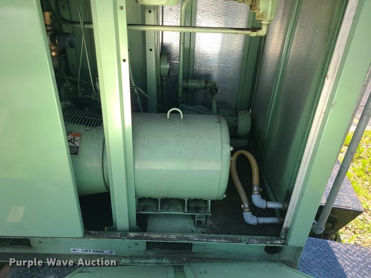 image for item MO9872 Sullair VS-16  vacuum pump