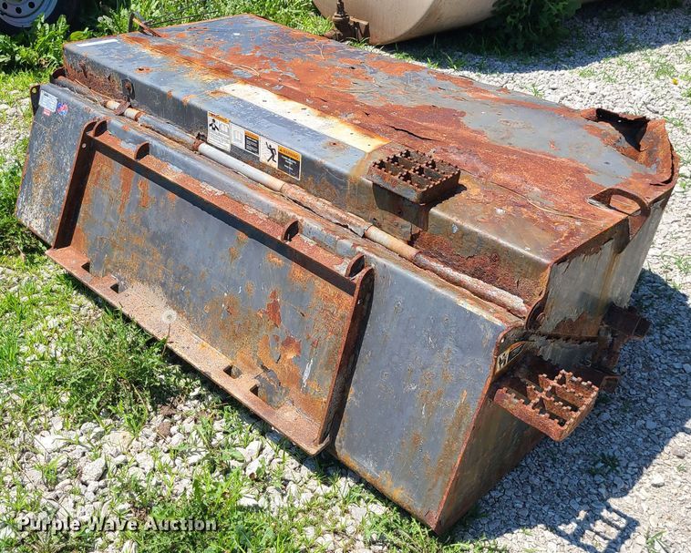 image for item MO9879 Case  74"W skid steer sweeper