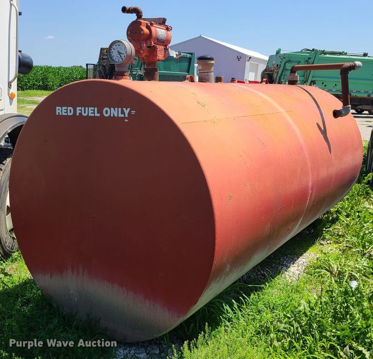 image for item MO9880 Fuel tank