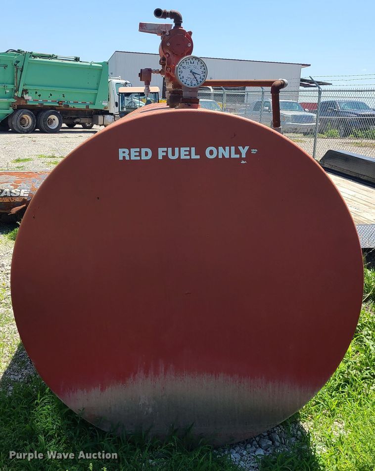 image for item MO9880 Fuel tank