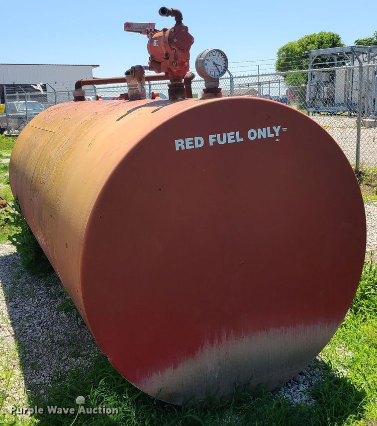 image for item MO9880 Fuel tank