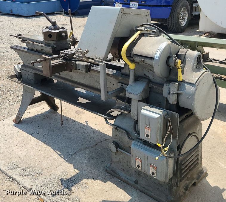 image for item MO9889 Southbend  lathe