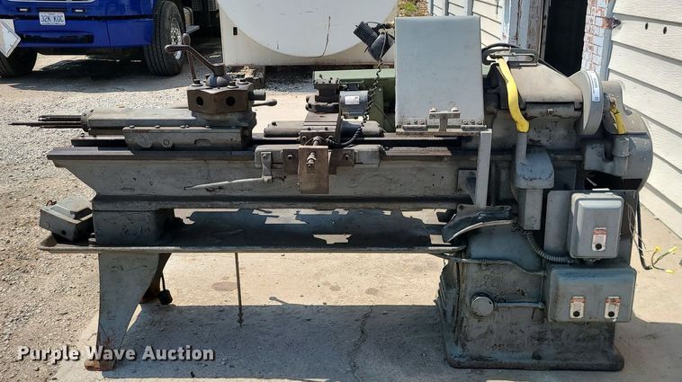 image for item MO9889 Southbend  lathe