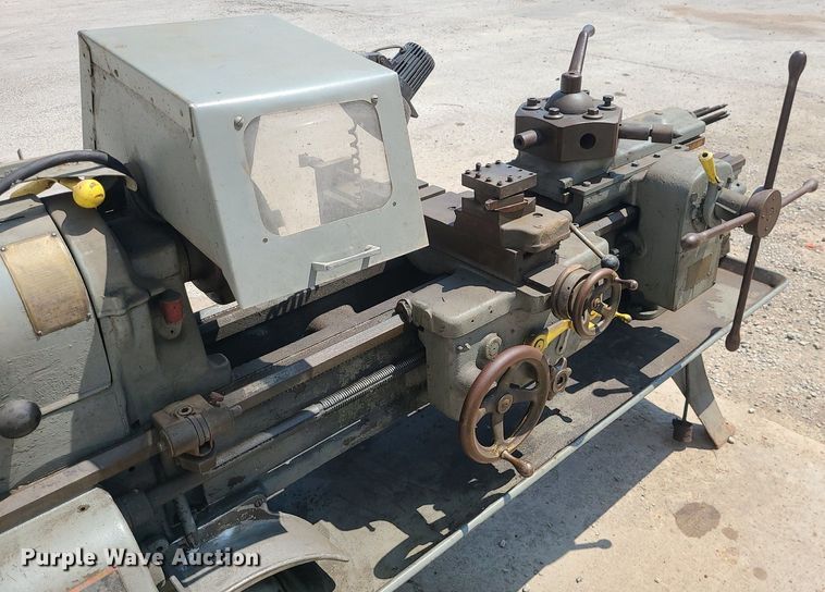 image for item MO9889 Southbend  lathe