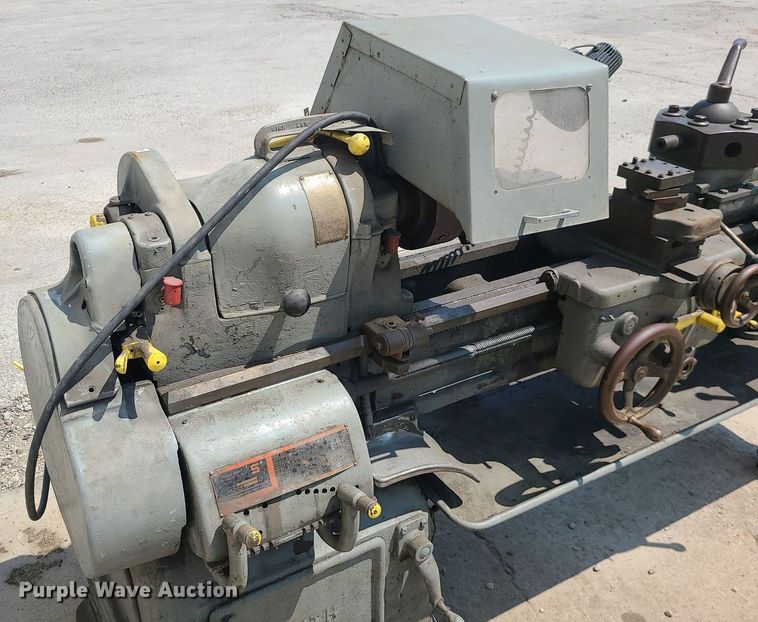 image for item MO9889 Southbend  lathe