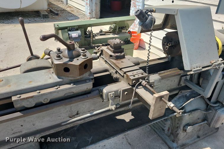 image for item MO9889 Southbend  lathe