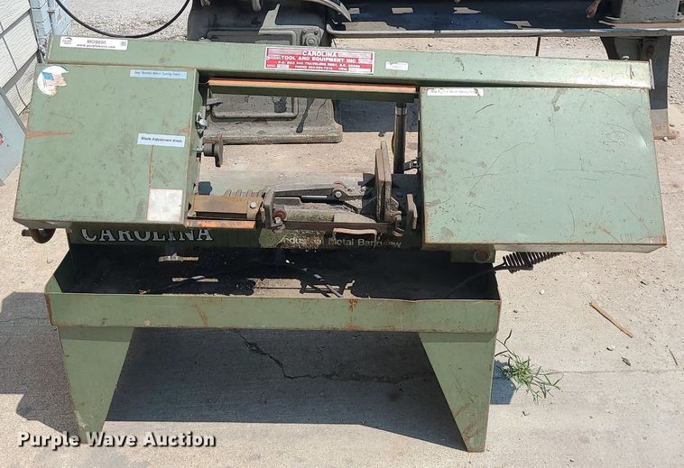 image for item MO9890 Carolina HD10  bandsaw