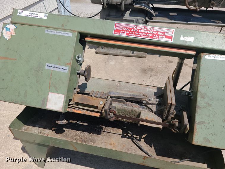 image for item MO9890 Carolina HD10  bandsaw